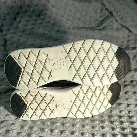Authentic Women’s Louis Vuitton Patch After Game Pull On Sneakers, Size 38 - Picture 8 of 11